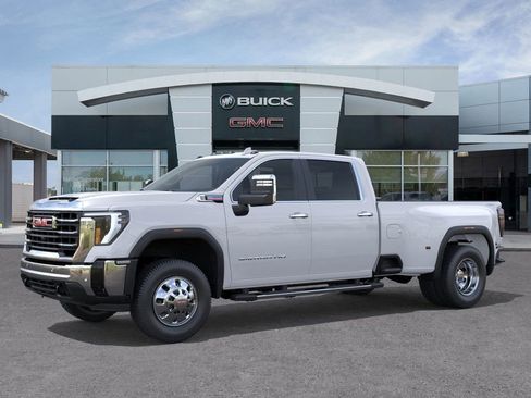 New 2026 GMC Sierra 3500 SLT w/ SLT Premium Package AWD/4WD image 2