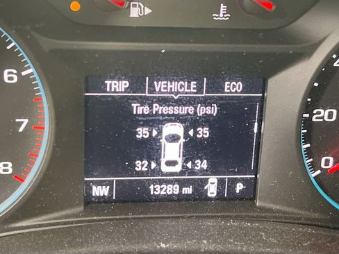 Used 2017 Chevrolet Malibu LS FWD image 12