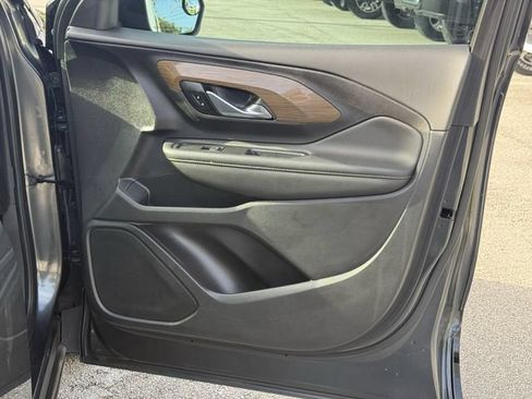 Used 2019 GMC Terrain SLE FWD image 34