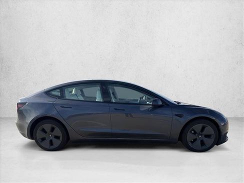 Used 2023 Tesla Model 3 Standard Range RWD image 4