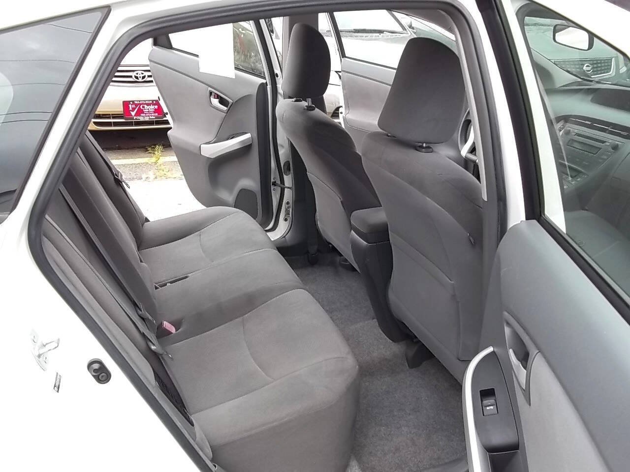 Used 2011 Toyota Prius Two FWD image 11