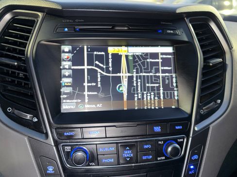 Used 2018 Hyundai Santa Fe Sport FWD image 21