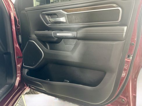 Used 2022 RAM 1500 Laramie AWD/4WD image 29