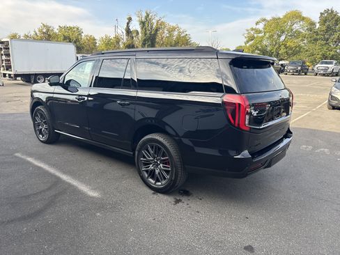 New 2025 Ford Expedition Max Platinum w/ Stealth Performance Package image 6