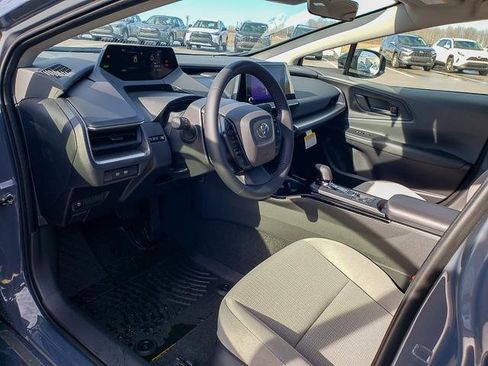 New 2026 Toyota Prius LE image 10