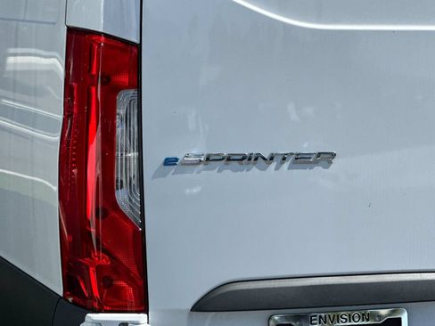New 2025 Mercedes-Benz eSprinter 170 Cargo image 36