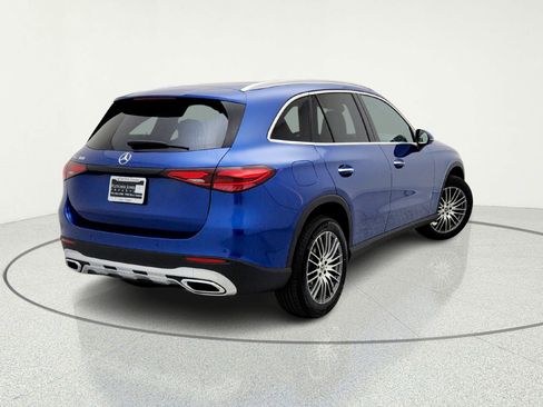 New 2026 Mercedes-Benz GLC 300 image 8
