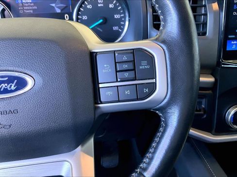 Certified 2024 Ford Expedition Max XLT image 21