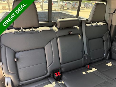 Used 2026 GMC Sierra 1500 Denali w/ Denali Reserve Package AWD/4WD image 39