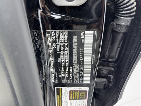 Used 2024 Mercedes-Benz GLC 300 image 59