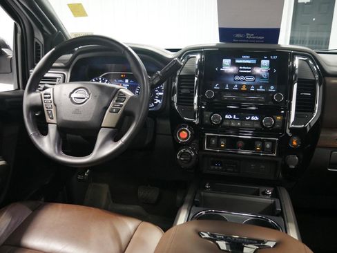 Used 2023 Nissan Titan Platinum Reserve w/ Moonroof Package image 18