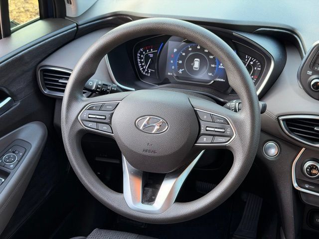 Used 2019 Hyundai Santa Fe SEL w/ Cargo Package FWD image 17