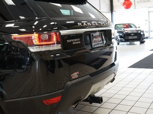 Used 2016 Land Rover Range Rover Sport HSE AWD/4WD image 18