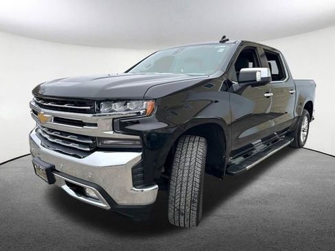 Used 2019 Chevrolet Silverado 1500 LTZ w/ LTZ Premium Package image 5