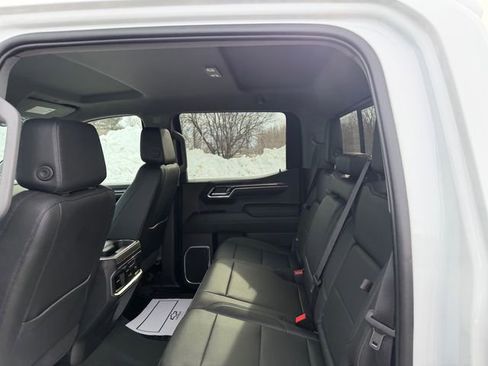 Used 2024 Chevrolet Silverado 1500 LTZ w/ LTZ Convenience Package II image 32