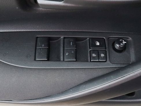 Used 2023 Toyota Corolla LE image 14