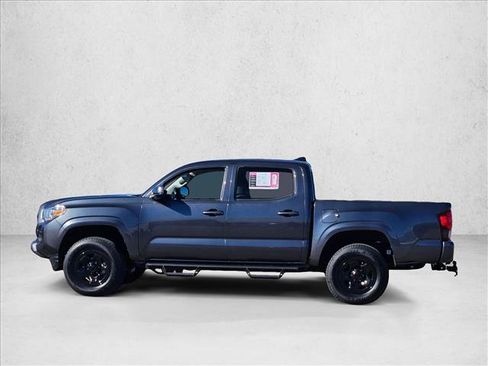 Used 2022 Toyota Tacoma SR image 8