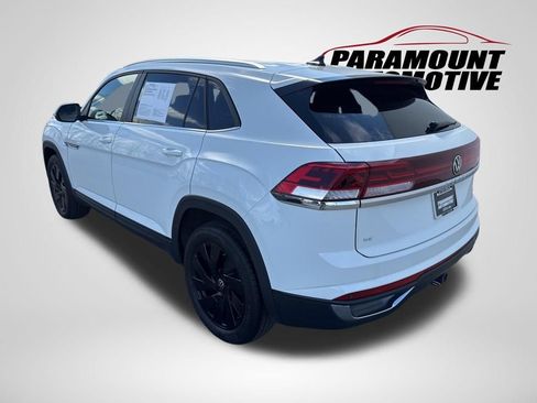 Used 2025 Volkswagen Atlas Cross Sport SE image 5
