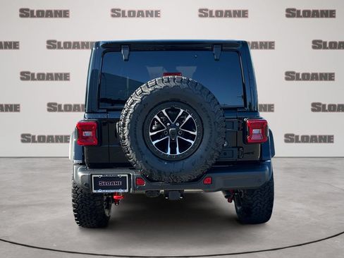 Used 2026 Jeep Wrangler Unlimited Rubicon AWD/4WD image 4