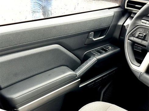 New 2026 Toyota 4Runner SR5 image 19