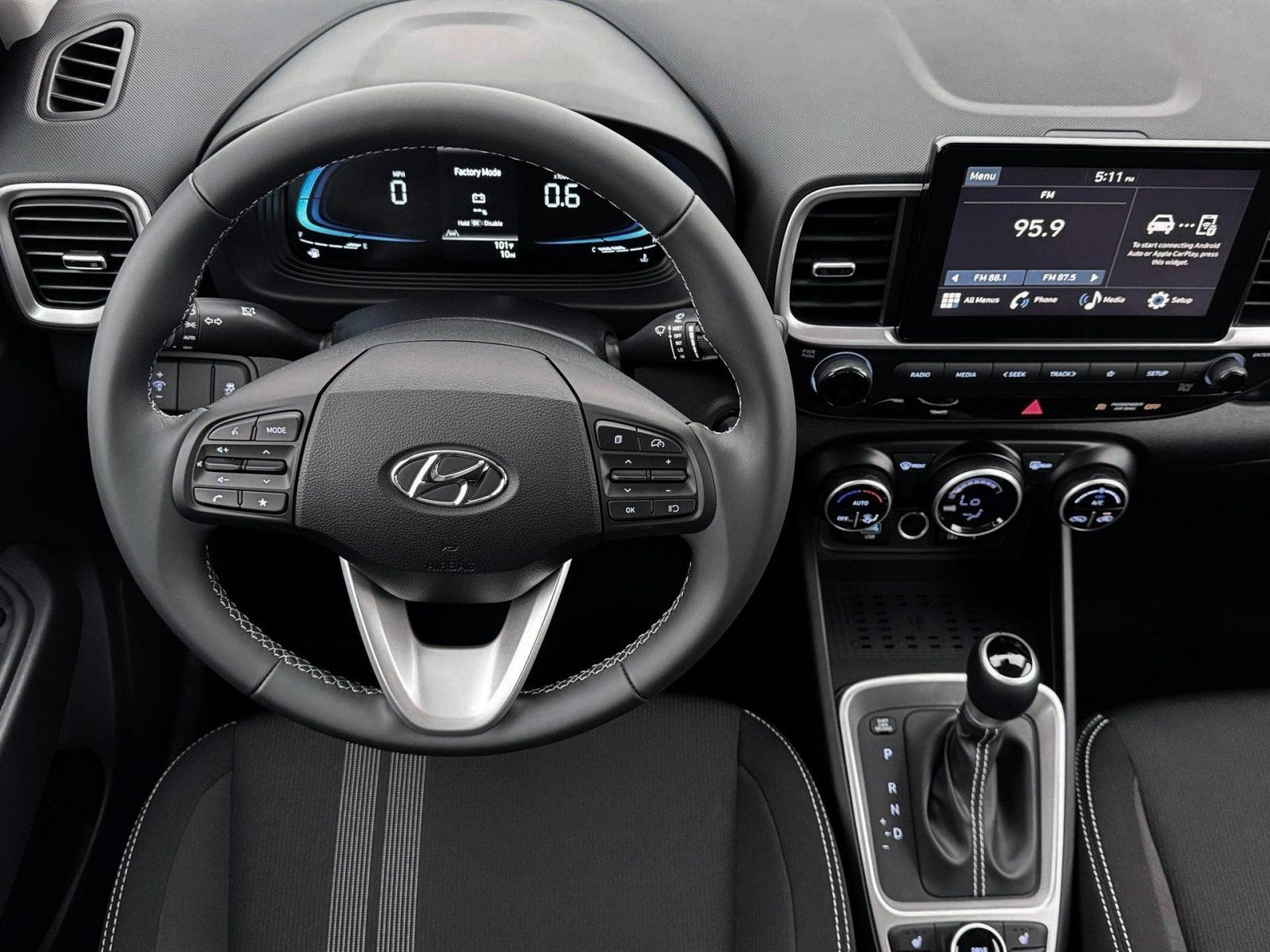Used 2026 Hyundai Venue SEL FWD image 17