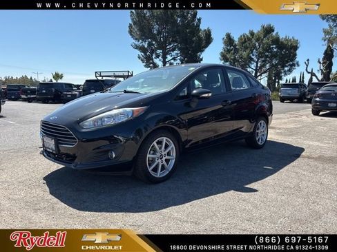 Used 2016 Ford Fiesta SE w/ Equipment Group 201A FWD image 1