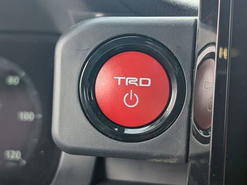 New 2026 Toyota Tacoma TRD Off-Road AWD/4WD image 15