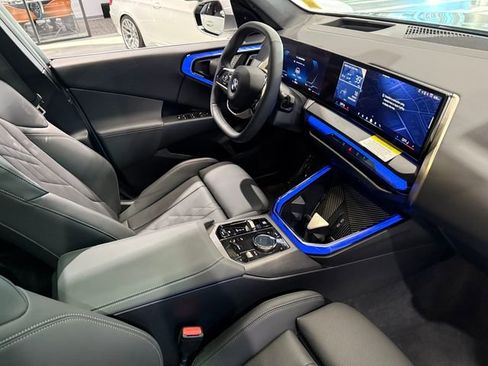 Certified 2025 BMW X3 xDrive30i w/ Premium Package image 26