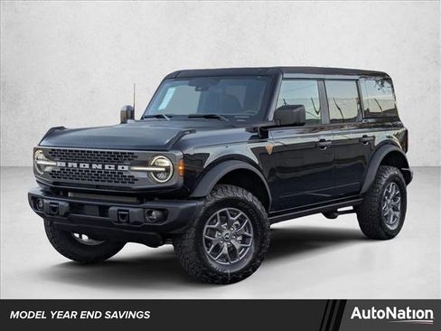 New 2025 Ford Bronco Badlands image 1