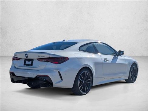 New 2025 BMW 440i xDrive Coupe w/ Premium Package image 2