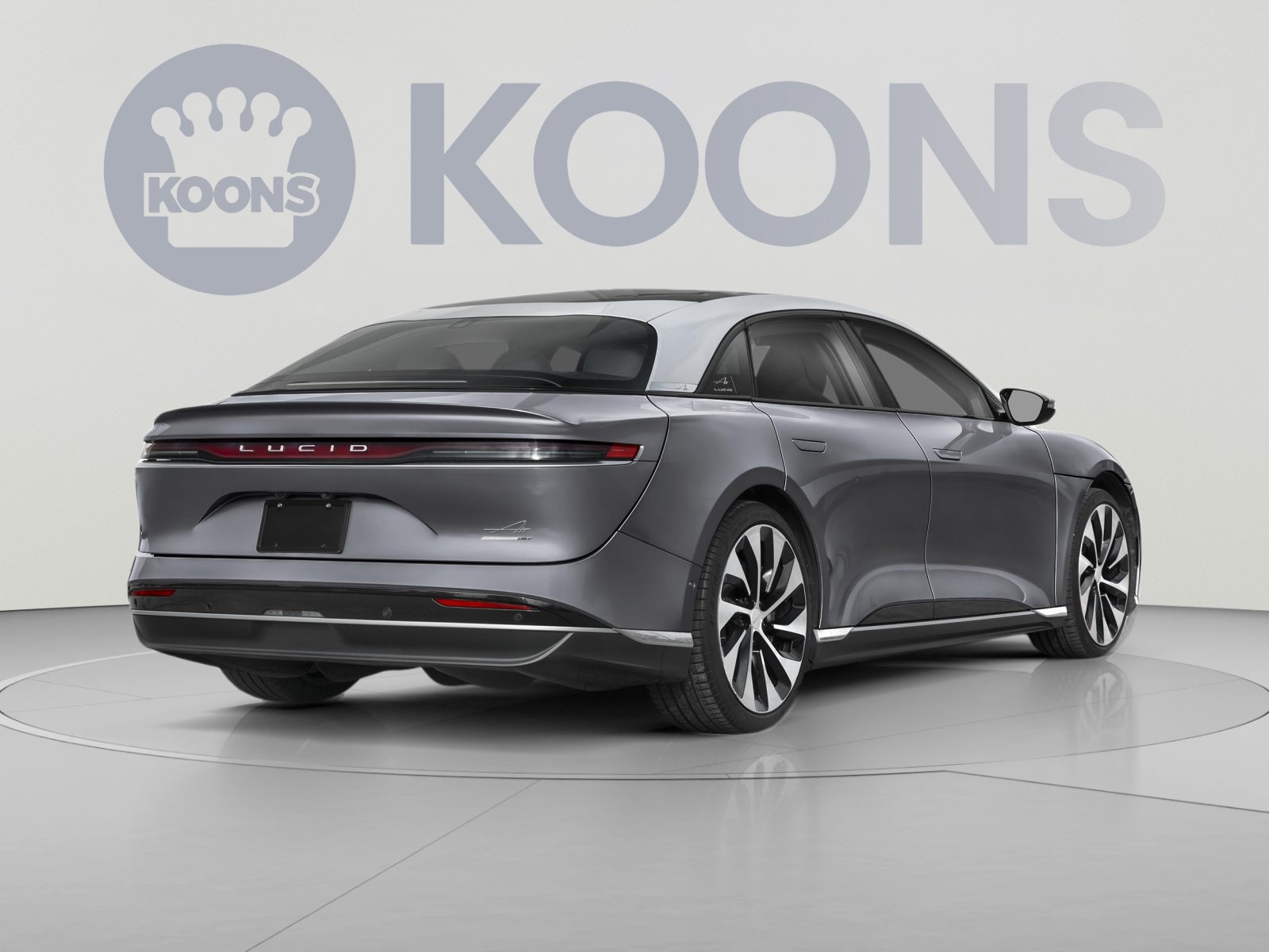 Used 2024 Lucid Air Pure RWD image 2