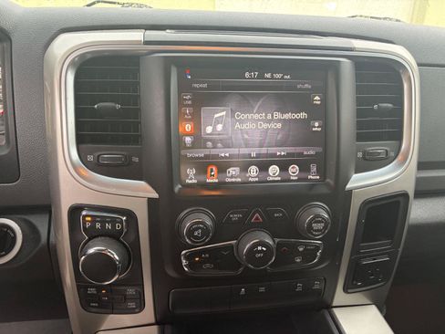 Used 2016 RAM 1500 Big Horn AWD/4WD image 12
