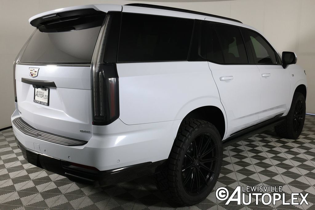 Used 2026 Cadillac Escalade Platinum Sport AWD/4WD image 5