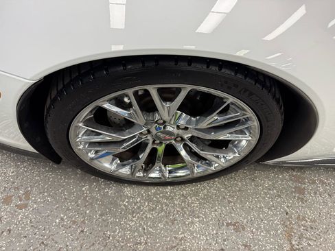 Used 2013 Chevrolet Corvette Grand Sport w/ 4LT Preferred Equipment Group image 26