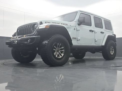 Used 2024 Jeep Wrangler Unlimited Rubicon 392 AWD/4WD image 29