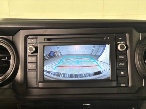 Used 2019 Toyota Tacoma SR w/ SX Package RWD image 17