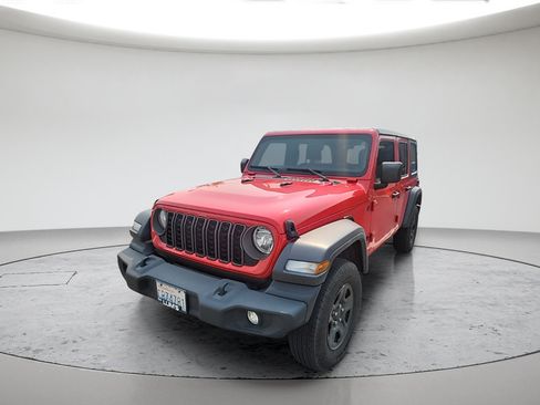 Used 2024 Jeep Wrangler Unlimited Sport AWD/4WD image 7