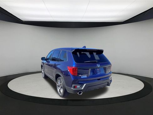 Used 2023 Honda Passport EX-L image 6