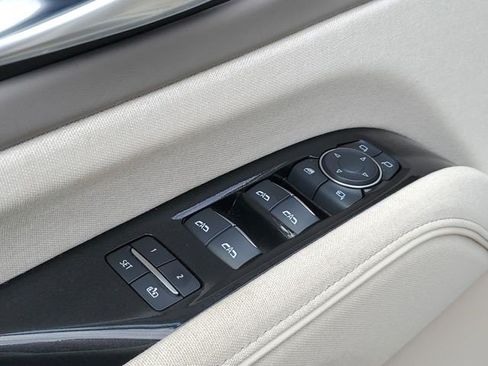 Used 2024 Cadillac Escalade Sport Platinum AWD/4WD image 24