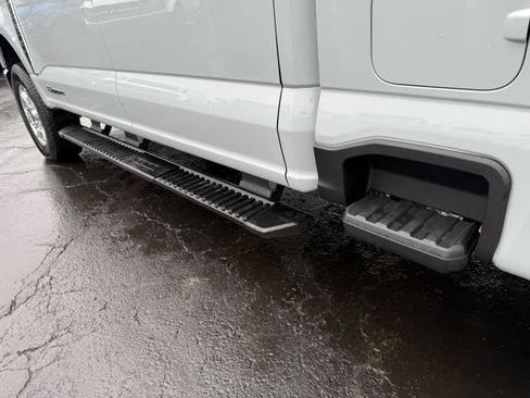 New 2026 Ford F250 XLT image 27