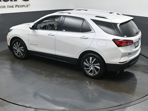Used 2024 Chevrolet Equinox Premier FWD image 41