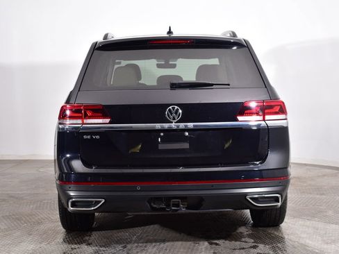 Used 2022 Volkswagen Atlas SE w/ Panoramic Sunroof Package image 4