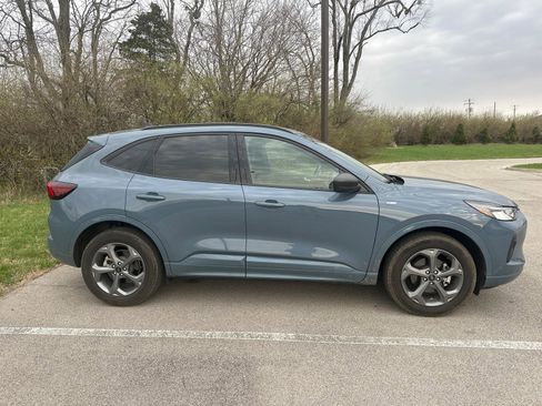 Used 2024 Ford Escape ST-Line w/ Tech Pack #1 image 12