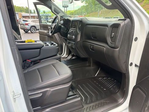 Certified 2024 GMC Sierra 3500 Pro w/ Convenience Package RWD image 23