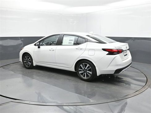 New 2025 Nissan Versa SV w/ Lighting Package image 5