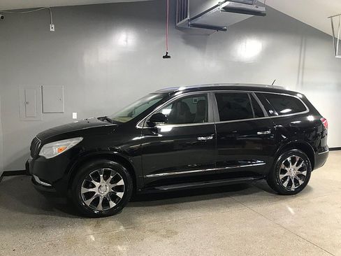 Used 2017 Buick Enclave Premium w/ Experience Buick Package FWD image 7