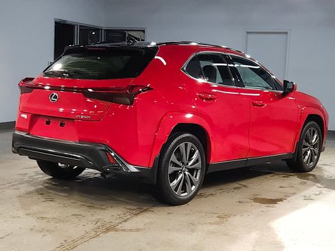 Used 2024 Lexus UX 250h F Sport FWD image 7