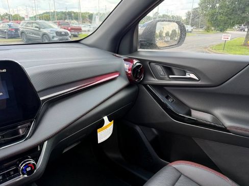New 2027 Chevrolet Equinox RS FWD image 19