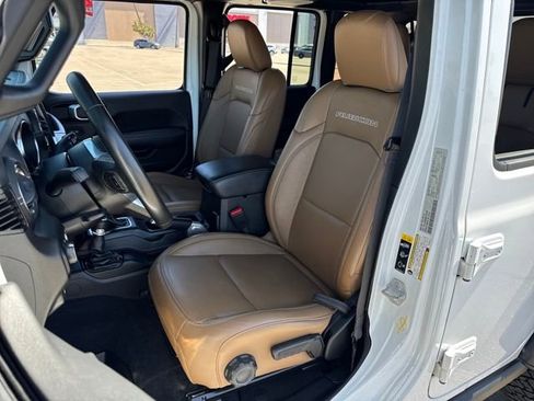 Used 2022 Jeep Wrangler Unlimited Rubicon 4xe image 4