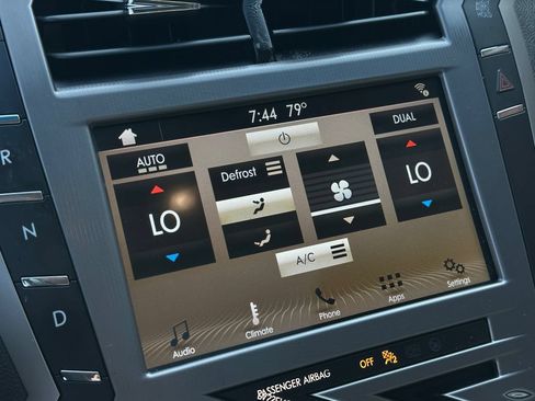 Used 2017 Lincoln MKZ Select FWD image 25